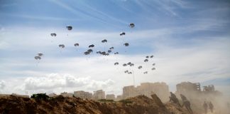 🎥Havadan “yardım” diye atılıyor aşağıya ölüm olarak iniyor.