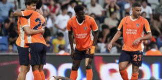 UEFA Konferans Ligi/ Başakşehir play-off’ta