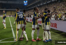 UEFA Şampiyonlar Ligi/Fenerbahçe avantaj için sahaya çıkıyor