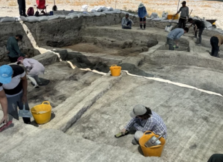Konya’da tarih fışkırdı; 4 bin yıllık mühür, 3 bin 700 yıllık maymun kalıntıları, 2 bin yıllık kalem…