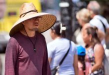 Portekiz’de aşırı sıcak hava nedeniyle bir hafta içinde 264 kişi hayatını kaybetti.