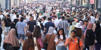 Türkiye’de, hane halklarının yüzde 35.3’ü ‘Alt’ve’ En Alt’ seviyede yer alıyor.