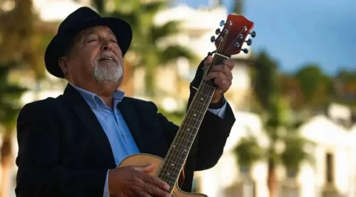 🎥Türk pop müziğinin unutulmaz isimlerinden Selçuk Alagöz, 80 yaşında hayatını kaybetti.