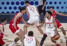 Milliler yarı finalde