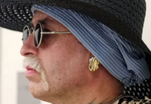 Almanya’da bir garip olay. Hapis cezası alan pala bıyıklı erkek, cezasını kadın cezaevinde çekecek. Nedeni…