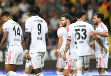 Beşiktaş erteleme maçında farka koştu.