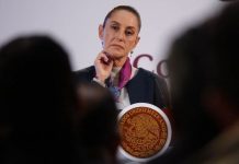 🎥 Meksika Devlet Başkanı Claudia’a elli, sarılmalı, öpmeli taciz!