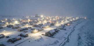 🎥 Nedir senin bu güneşten çektiğin! Alaska’nın Barrow şehri 2 ay boyunca güneş yüzü görmeyecek.
