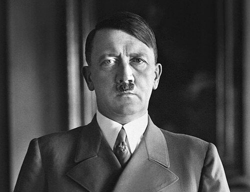 Hitler’in DNA’sı çözüldü; Yahudi değil cinsel -psikiyatrik genleri bozuk