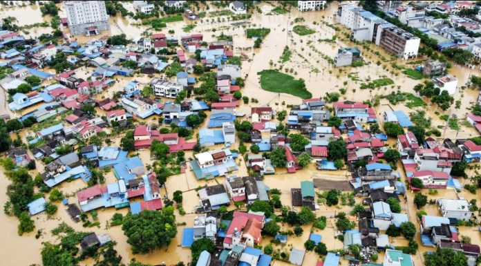 Güneydoğu Asya’da kasırga kıyım yaptı. Yüzlerce ölü!