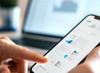 Biyometrik uygulama geliyor. Mobil bankacılıkta 65 yaş üstüne koruma önlemi.
