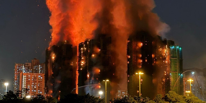 Hong Kong cehenneminde ölü sayısı 75’e yükseldi, yüzlerce kişi aranıyor
