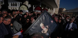 Muazzez Abacı toprağa verildi