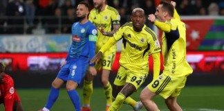 Fenerbahçe 2-0’dan döndü, gol yağdırdı