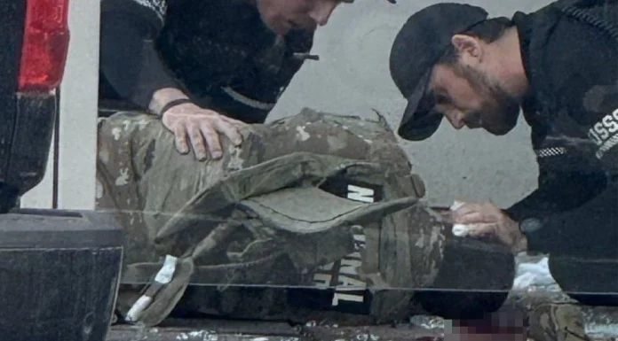 Trump, iki Ulusal Muhafızın vurulduğu olayı bir Afgan göçmenin “terör eylemi” olarak tanımladı. Ülkede, Afganların göçmenlik başvuru işlemleri durduruldu.