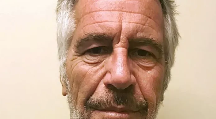 📸Epstein fotoğrafları yayımlandı: Trump, Clinton ve Prens Andrew aynı karelerde
