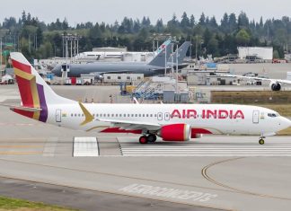 Uçağı unutmuşlar! Air India’nın, Boeing 737 uçağı, 13 yıl sonra park alanında bulundu.