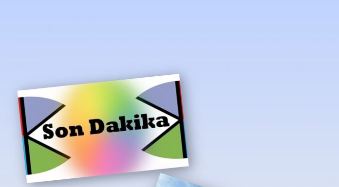 🎥 Rusya, Ukrayna’nın Odessa Limanında bağlı bulunan sahibi Türk olan tankeri İHA’larla vurdu.