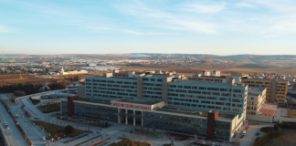 Şehir hastanesine operasyon! 20’nin üzerinde doktor gözaltına alındı