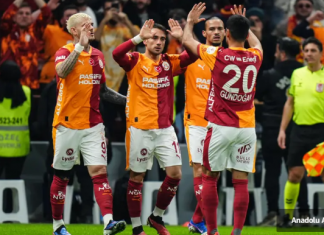 Kasımpaşa’yı 3 golle geçen Galatasaray ilk yarıyı lider bitirdi