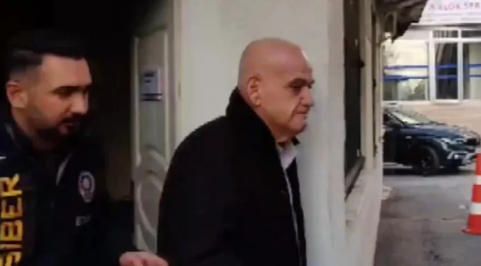 Bahis soruşturmasında gözaltılar netleşiyor : Çakar’ın yanısıra çok sayıda futbolcu ve kulüp başkanı gözaltında. İstanbul Cumhuriyet Başsavcılığı açıklama yaptı.