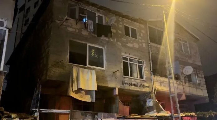 Yangında 3 çocuk öldü, bir çocuk yaralı