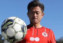 Futbolculuğun yaşayan çınarı 58 yaşında 1 yıllık sözleşme imzaladı, devam dedi