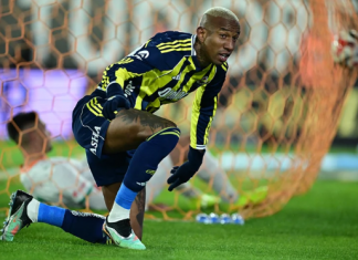 Fenerbahçe fırsatı tepmedi. Galatasaray puan kaybetti, puan farkı 1’e düştü
