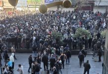 İran: Protestolar dördüncü günde tüm ülkeye yayılıyor