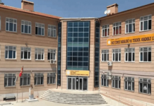 Öğrenciler şikayet etti, ortaya çıktı. Bu nasıl öğretmen? Atatürk’e ağzına geleni söylemiş