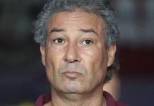 Annesi ve 3 futbolcu ağabeyi gibi aynı kaderi paylaştı. Trabzonspor’un eski futbolcusu ve yardımcı antrenörü Orhan Kaynak kalp krizinden yaşamını yitirdi