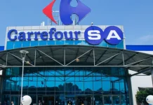 CarrefourSA el değiştiriyor.