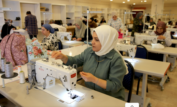 Bitlis’te Japonların hibe desteğiyle açılan tekstil kursunda kadınlar iş hayatına hazırlanıyor