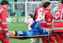 Jürgen Klinsmann’ın oğlu kaleci Jonathan Klinsmann’ın maçta boynu kırıldı!