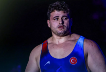 Rıza Kayaalp tarihe geçti