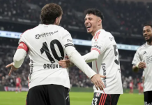 Beşiktaş, Antalyaspor engelini 4 golle aştı