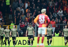 Zirve karıştı. Galatasaray evinde Kocaeli’ne puan kaybetti, şampiyonluk yarışında fark 2’ye indi