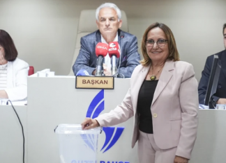 Seçilmiş başkan tutuklanmıştı. Güzelbahçe’de başkan vekili belli oldu
