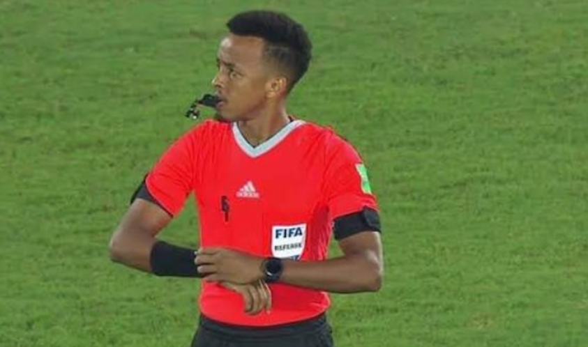 Afrika’nın en iyisi seçilmişti. FIFA, 2026 Dünya Kupası’nda görev verdi, ABD hakemi ülkeye sokmadı!