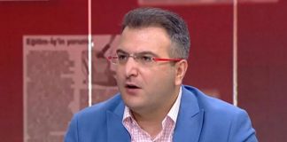 Gazeteci Cem Küçük, TGRT Haber ve Türkiye Gazetesi ile yollarının ayrıldığını açıkladı.