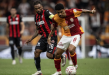 Galatasaray sezona puan kaybıyla başladı