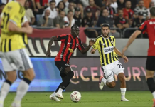 Fenerbahçe Sezona Yenilgiyle Başladı