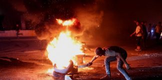 Suriye’de akaryakıt zamları, Esad’ın devrilmesinden bu yana en geniş protestoları tetikledi