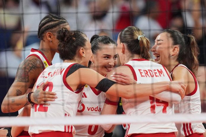 filenin-sultanlari-avrupa-sampiyonasinda-finalde_dd2c91f963_amp