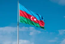 Azerbaycan 31 Türk vatandaşının ülkeye girişini yasakladı