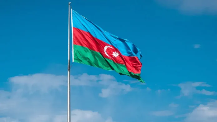 CNLN-azerbaycan-31-turk-vatandasina-giris-yasagi-getirdi-listede-fatih-erbakan-ve-gergerlioglu-da-var