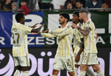 Fenerbahçe Rize’de 3 puanı 3 golle aldı